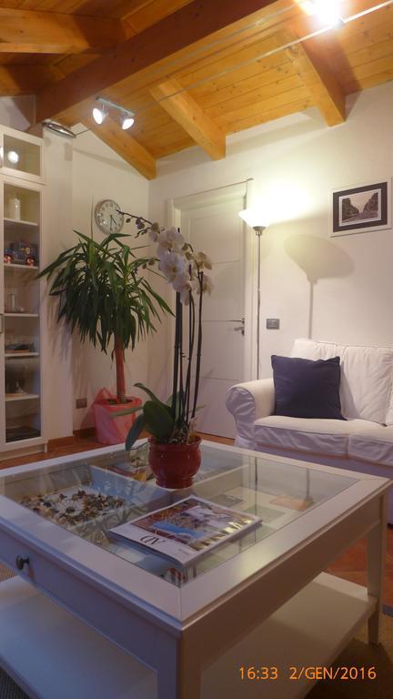 Ferienwohnung Casa Marcone Deiva Marina Zimmer foto